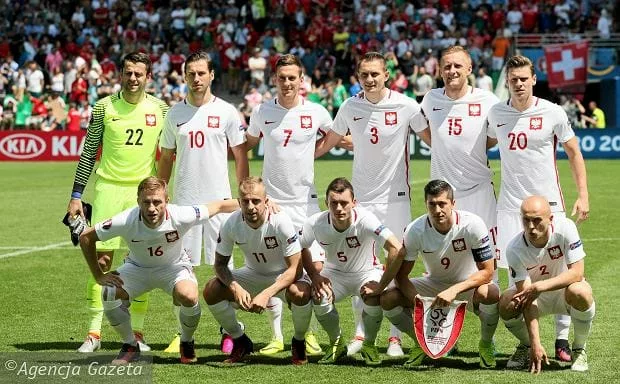 Z20326485QEuro 2016 Polska Reprezentacja Przed Meczem Ze Sz