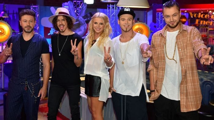 YH5BAEAAAAALAAAAAABAAEAAAIBRAA7