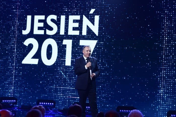 YH5BAEAAAAALAAAAAABAAEAAAIBRAA7