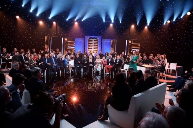 YH5BAEAAAAALAAAAAABAAEAAAIBRAA7