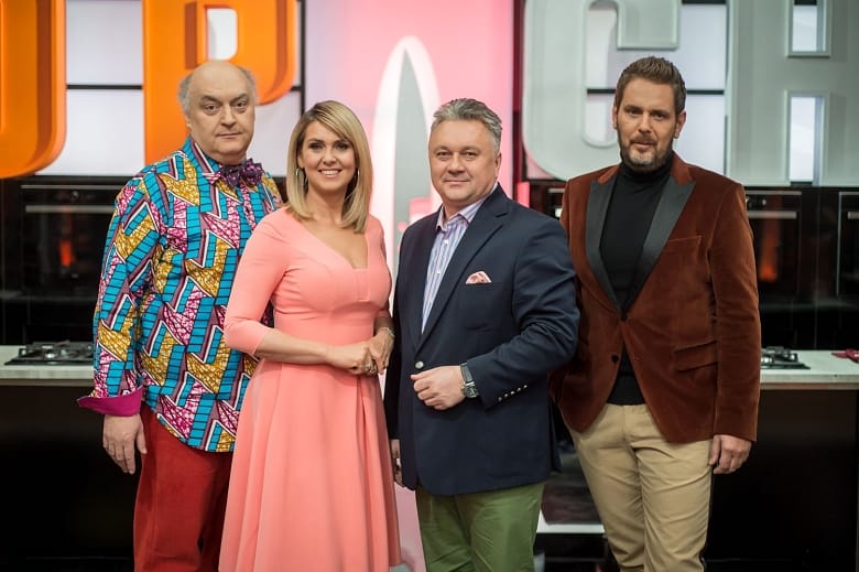 YH5BAEAAAAALAAAAAABAAEAAAIBRAA7