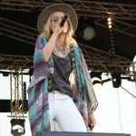 YH5BAEAAAAALAAAAAABAAEAAAIBRAA7