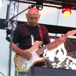 YH5BAEAAAAALAAAAAABAAEAAAIBRAA7