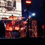 YH5BAEAAAAALAAAAAABAAEAAAIBRAA7