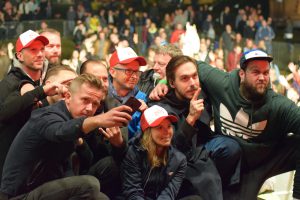 YH5BAEAAAAALAAAAAABAAEAAAIBRAA7