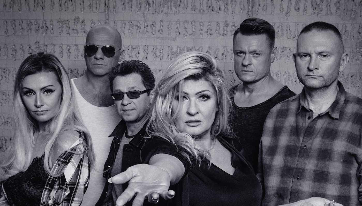 YH5BAEAAAAALAAAAAABAAEAAAIBRAA7