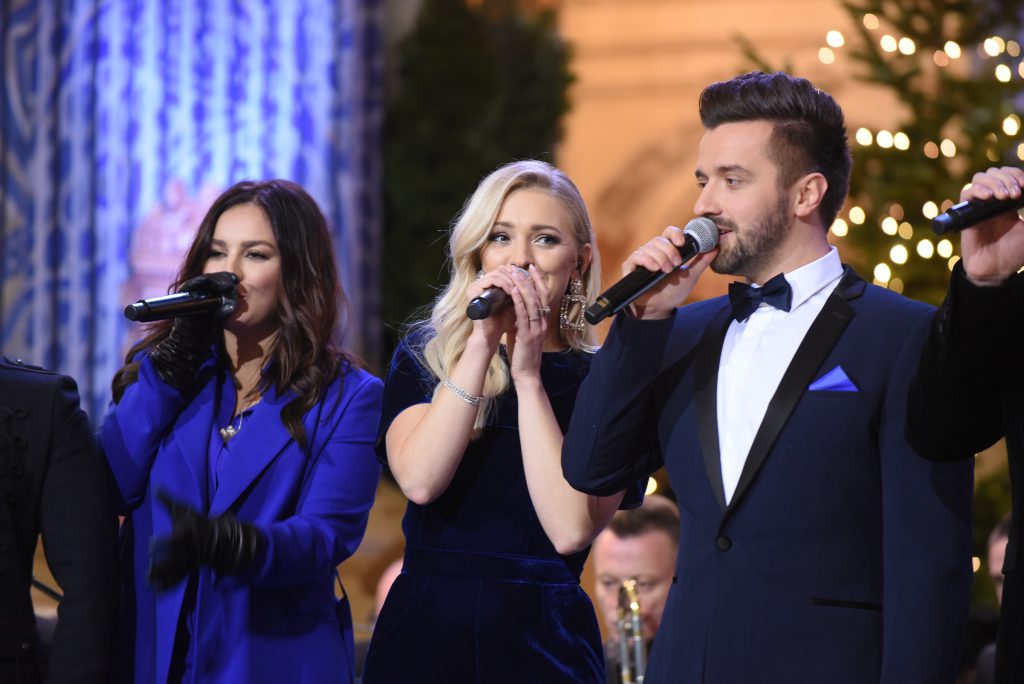 YH5BAEAAAAALAAAAAABAAEAAAIBRAA7