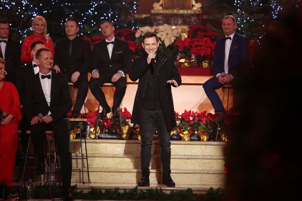 YH5BAEAAAAALAAAAAABAAEAAAIBRAA7