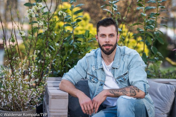 YH5BAEAAAAALAAAAAABAAEAAAIBRAA7