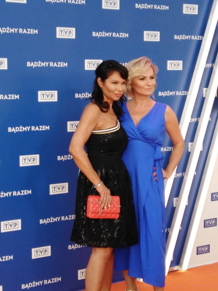 YH5BAEAAAAALAAAAAABAAEAAAIBRAA7