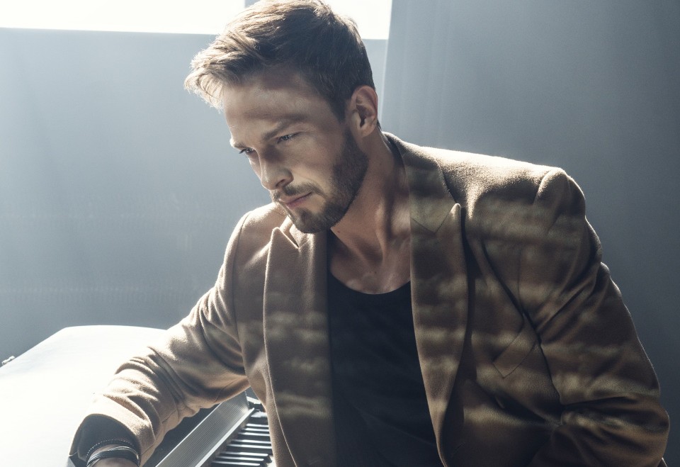 YH5BAEAAAAALAAAAAABAAEAAAIBRAA7