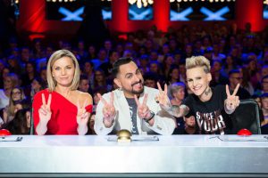 YH5BAEAAAAALAAAAAABAAEAAAIBRAA7