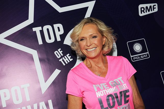 YH5BAEAAAAALAAAAAABAAEAAAIBRAA7