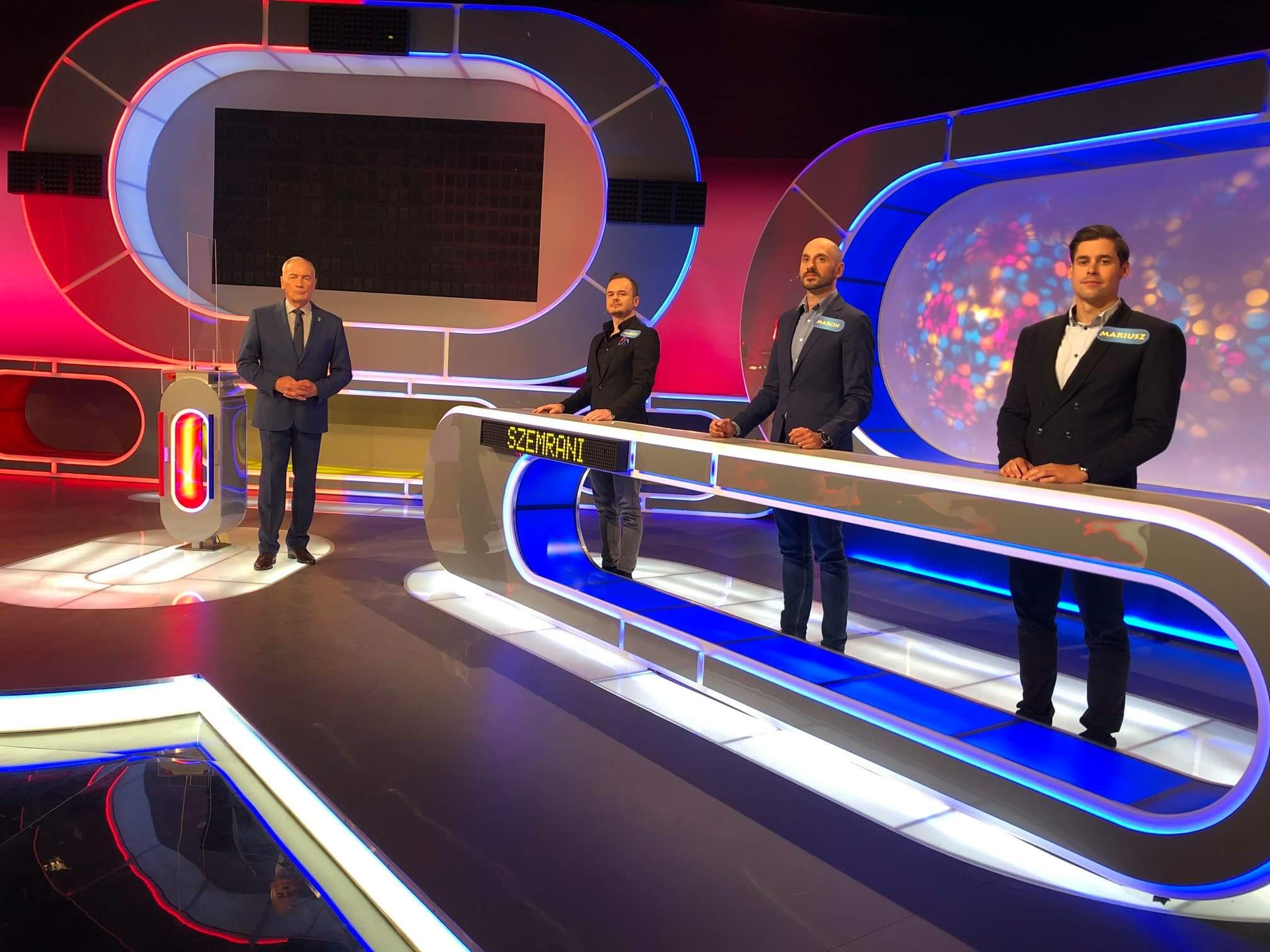 YH5BAEAAAAALAAAAAABAAEAAAIBRAA7