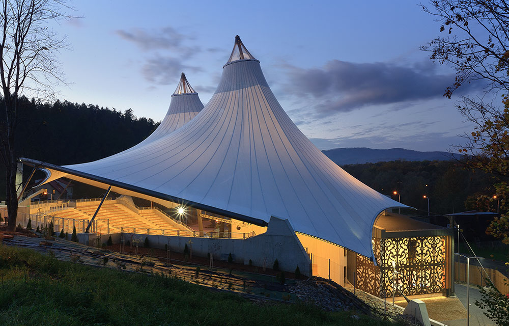 YH5BAEAAAAALAAAAAABAAEAAAIBRAA7