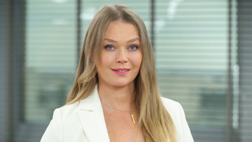 YH5BAEAAAAALAAAAAABAAEAAAIBRAA7