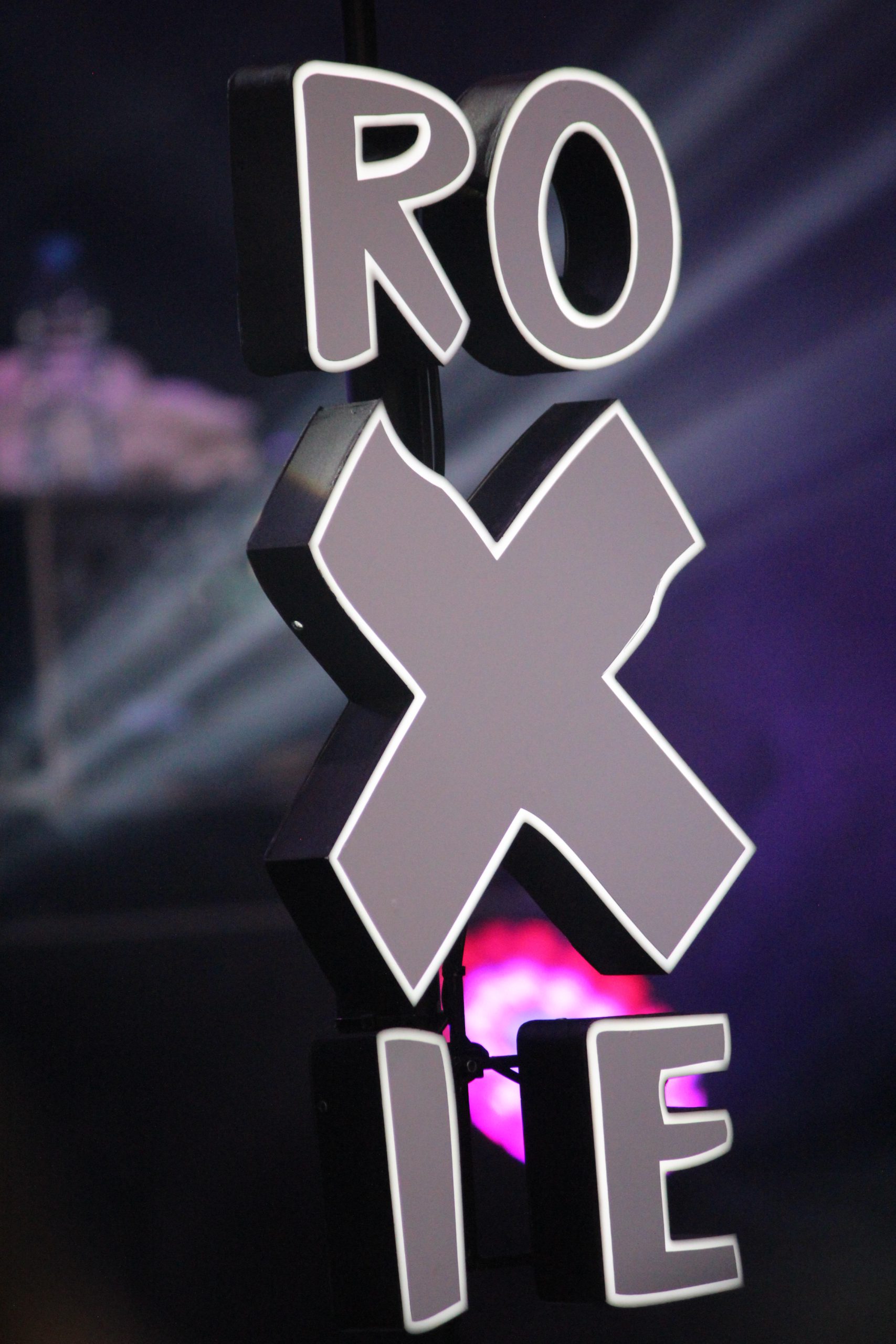 YH5BAEAAAAALAAAAAABAAEAAAIBRAA7