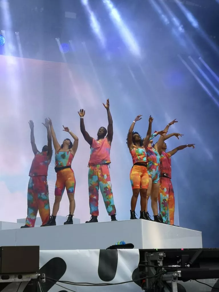 61533677_707724166331228_8230940961744617472_n