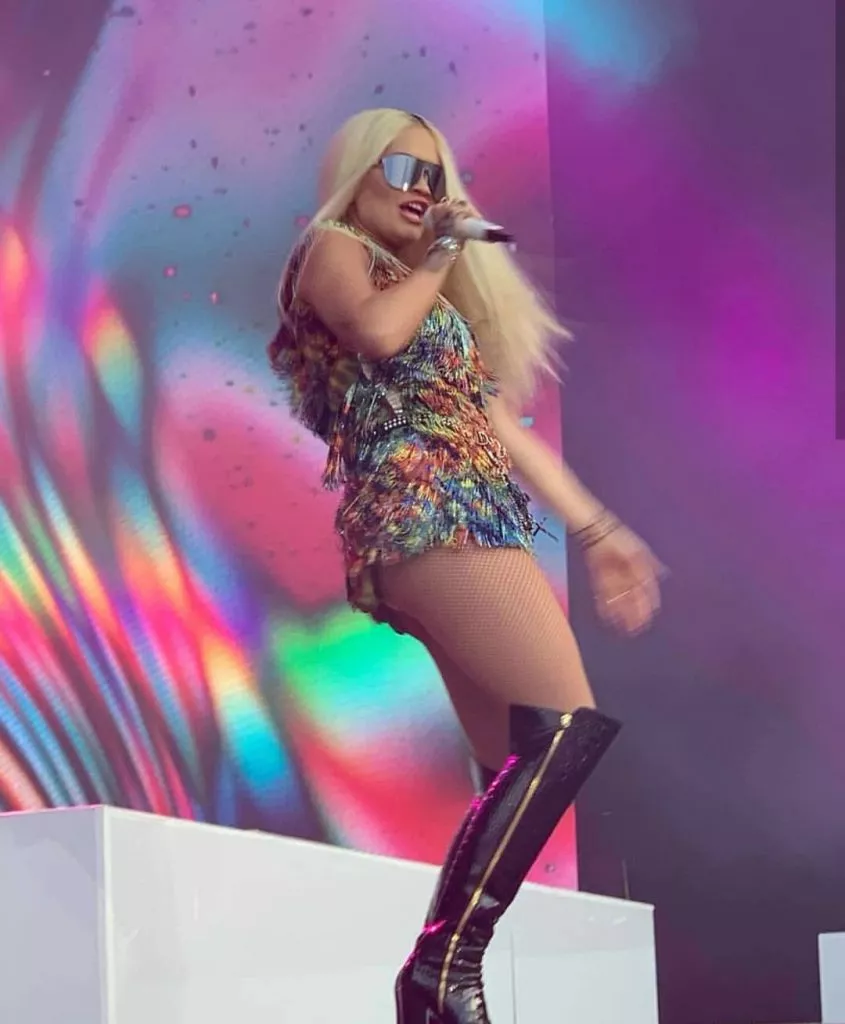 61696860_439029110242262_6843642340175773696_n