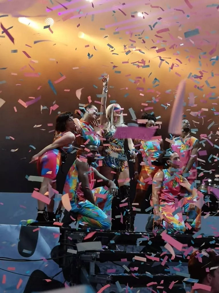 61802391_2433850243513489_386614281468116992_n