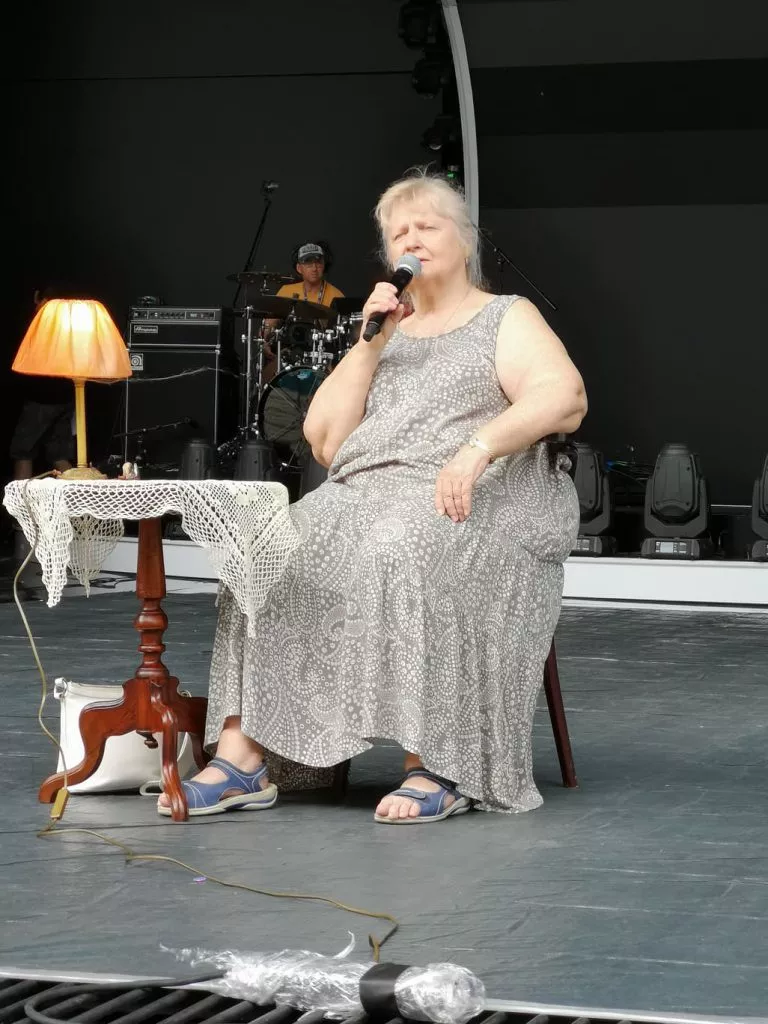 64262580_627155084471078_6063995086054621184_n