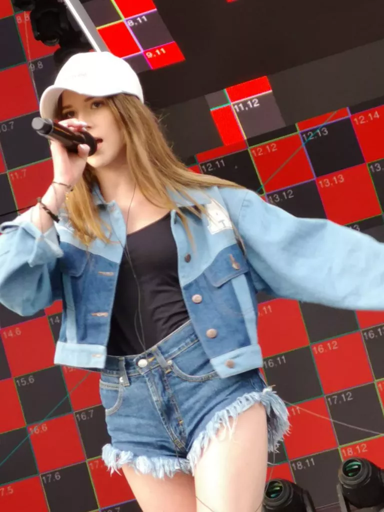 64323384_653843058467016_1395534247128727552_n