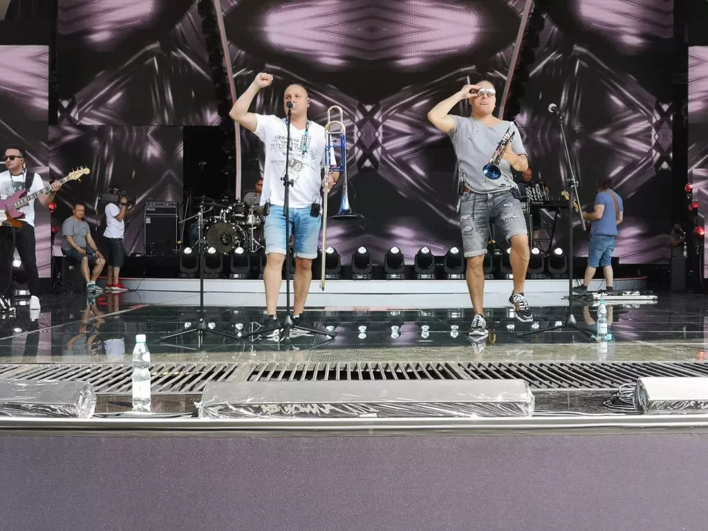 64430509_2389295411350802_7508755873213186048_n