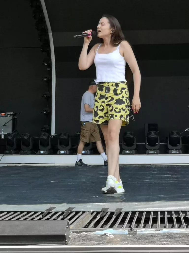 64528646_698043250645117_8181992954638893056_n