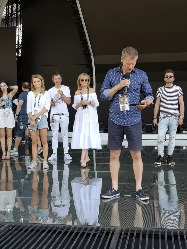 64577092_2274852982607988_1794994973347676160_n