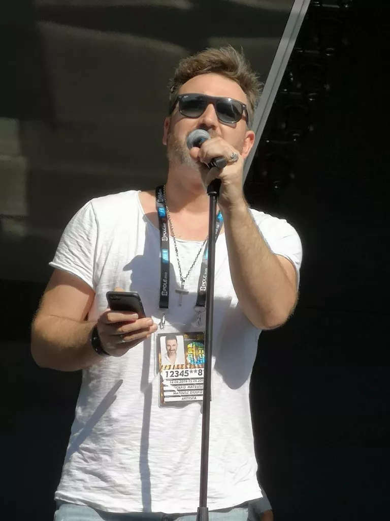 64598050_589125638277591_6409769648786505728_n