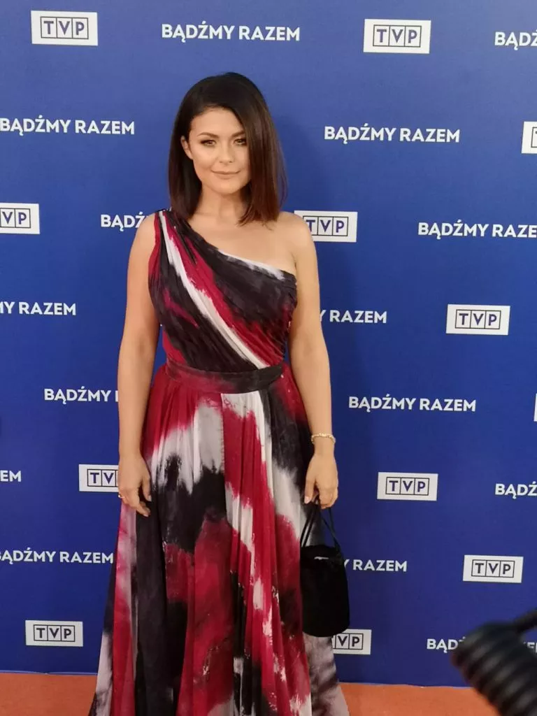 69235975_719243168520593_3720673887273353216_n